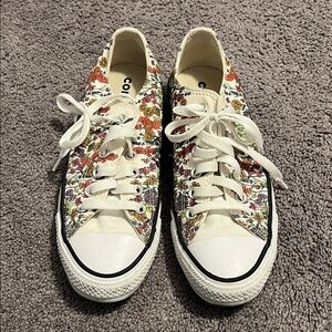 Floral converse